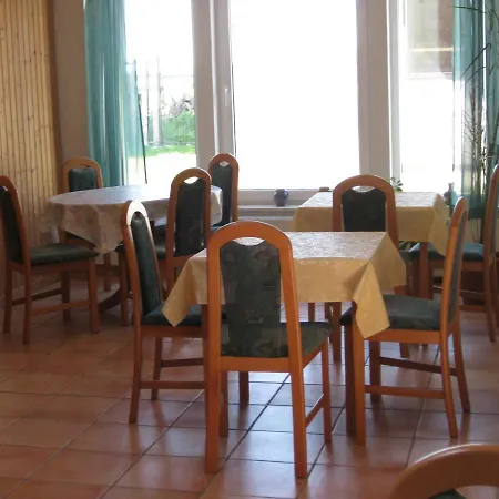 Appartement Am Radweg Nr 4 *